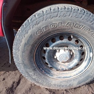 Repuestos y Desarmaduria TOYOTA HILUX 2.5 2KD DOHC 16 VALV 4X4 DIESEL 2012 2013 2014 2015