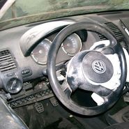 Repuestos y Desarmaduria VOLKSWAGEN Polo 2001 2002 2003