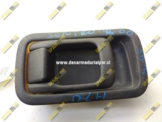 Manilla Puerta Interior Delantera Izquierda** NISSAN SENTRA 1.6 GA16 DOHC 16 VALV 4X2 1996 1997 1998 1999 2000